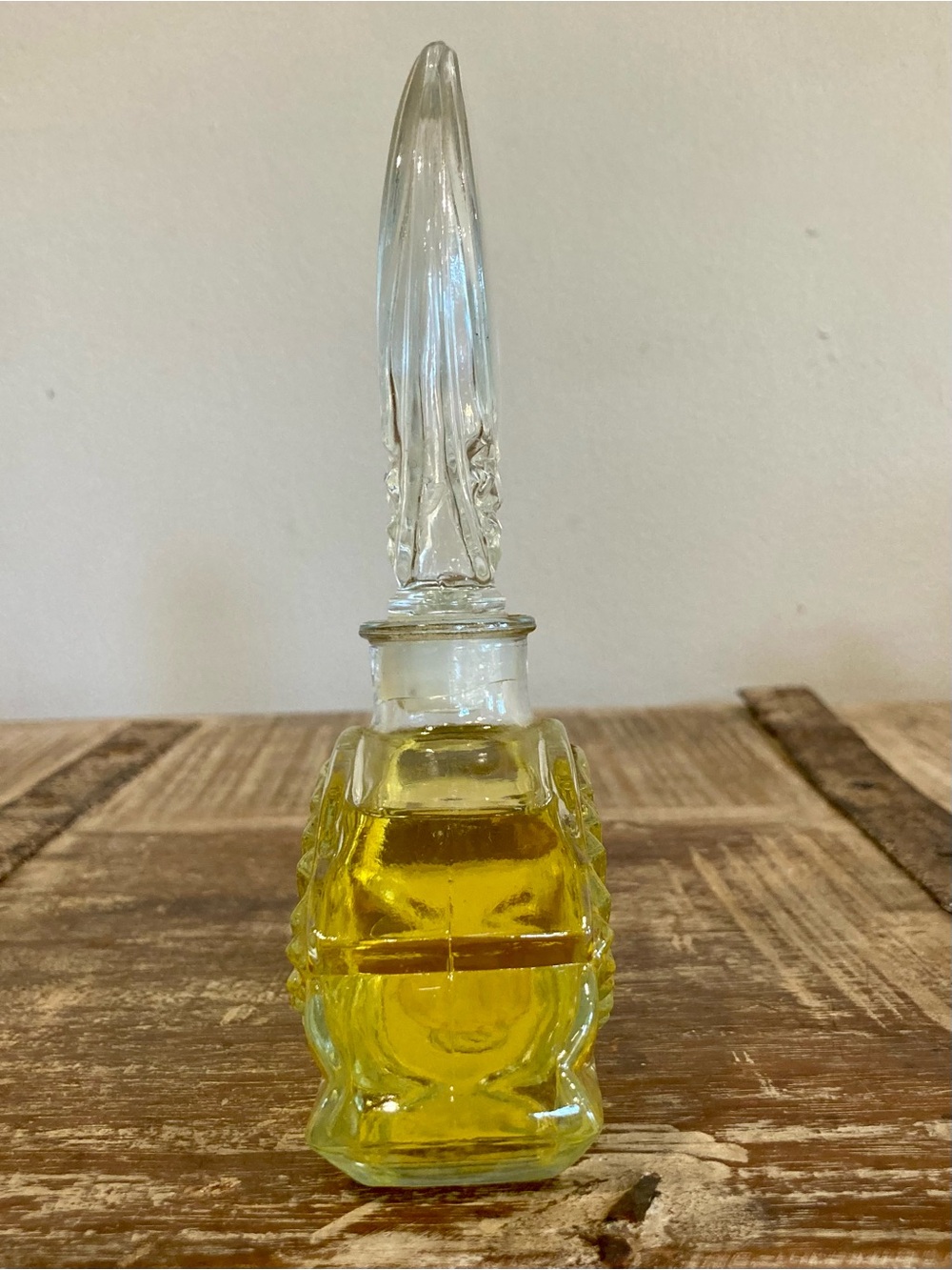 Avon Moonwind Glass Perfume Bottle with Butterfly Stopper Vintage - Picture 3 of 12